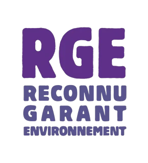 Logo ou infographie de la certification RGE (Reconnu Garant de l'Environnement) présenté de manière claire et professionnelle, montrant distinctement le label ou le pictogramme officiel de cette certification environnementale.